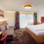 Abelhof 3*