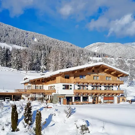 Abelhof Szálloda Neukirchen am Großvenediger