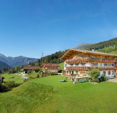 Abelhof 3*